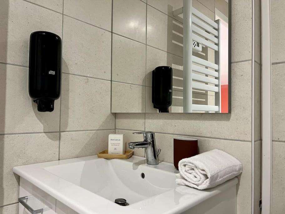 F2 *La Treille* Centre Historique Clermont Fd 3P Apartment ภายนอก รูปภาพ