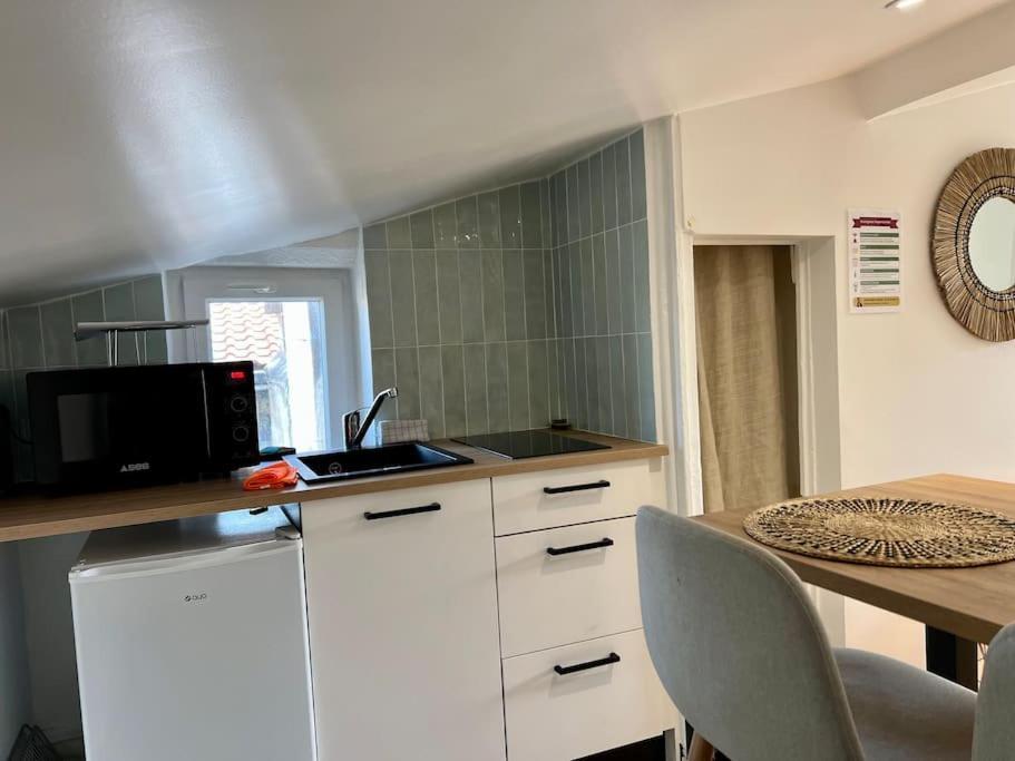 F2 *La Treille* Centre Historique Clermont Fd 3P Apartment ภายนอก รูปภาพ